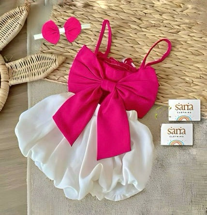 2pcs Baby Girl Solid Premium Bow Top & Shorts Set With Hairband